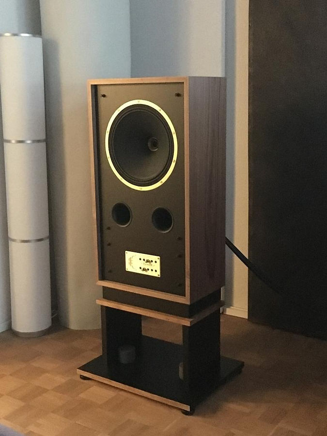 Tannoy Legacy Cheviot (inkl. Standfuss)